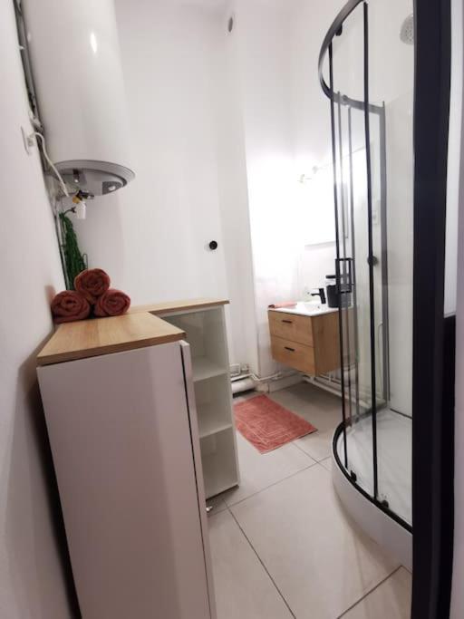 Centre Ville Montpellier - Appartement Au Coeur De L'Ecusson Luaran gambar